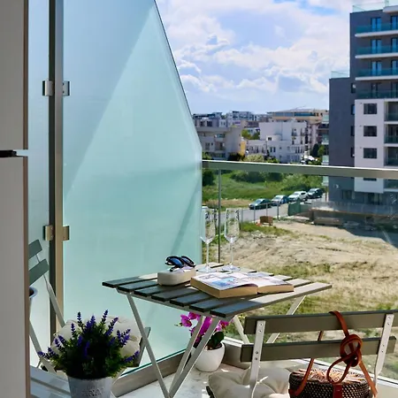 Soleil Anne In Infinity - Parking Mamaia