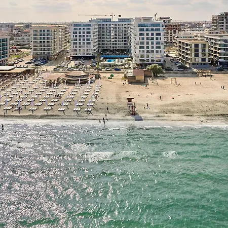 Soleil Anne In Infinity - Parking Mamaia